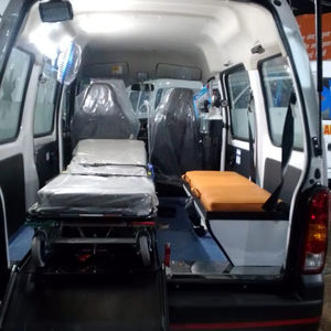 NOUVELLE AMBULANCE MARUTI EECO POUR LE TRANSPORT DE PATIENTS, EXPORTATION DE - Product Image 4
