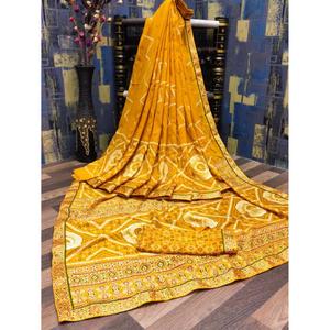 Sari de seda con estampado único de calidad premium y blusa de seda, ideal para cualquier ocasión como bodas, fiestas y festivales. - Product Image 1