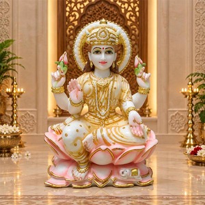 Statue de Mahalakshmi en marbre |   Statuette artisanale de la déesse Lakshmi assise sur un lotus par MALIYAS Jaipur - Product Image 1