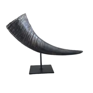 Decorative horn natural horn and metal stand and water buffalo horn used wedding decorations for sale