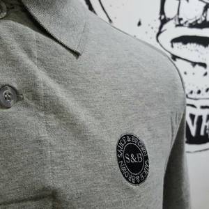Camiseta Urbana Extra Grande Personalizada con Algodón Grueso y Suave y Diseño de Moda Urbana Contemporánea - Product Image 5