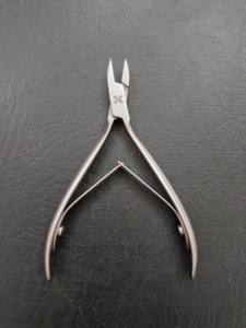 Coupe-ongles professionnel en acier inoxydable de qualité médicale pour manucure et pédicure, outil pour cuticules des orteils et des doigts, logo personnalisé, mâchoire large - Product Image 5