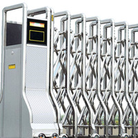 Barrière de circulation moderne rétractable antivol, roues portables, garde-corps pliable en alliage d'aluminium, contrôle de foule scolaire, fini