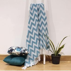 Manta de Jacquard 100% Algodón con Diseño Zig Zag |   Manta Decorativa para Sofá con Diseño Geométrico Chevron Boho - Product Image 6