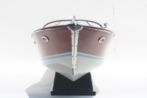 เรือเร็วไม้ทำมือรุ่น SUPER RIVA LAMBOR.GHINI LUXURY EDITION จากอิตาลี ขัดเงา ทาสี พร้อมตั้งโชว์ สำหรับธุรกิจหรูหรา - Product Image 3