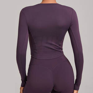 Fabriqué au Pakistan, haut de yoga respirant et léger pour femmes, best-seller, nouvelle arrivée, vente d'usine pour la vente en ligne - Product Image 5