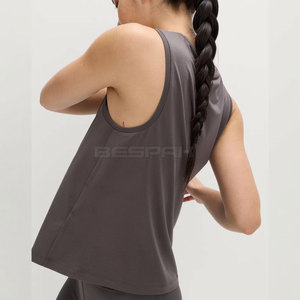 Conjunto de chaleco y pantalones cortos para mujer, ropa de gimnasio transpirable, conjunto deportivo para fitness, correr, entrenamiento, proveedor de ropa deportiva. - Product Image 5