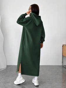 Vestido Largo con Capucha para Mujer, Personalizado de Fábrica, de Alta Calidad, en Algodón y Felpa, Corte Holgado, Hombros Caídos - Product Image 3