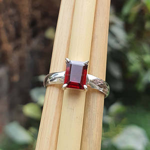 Unisex Classic 925 Sterling Silver Wedding <b>Ring</b> Emerald Cut Garnet Diamond January Birthstone Handmade Engagement Fine <b>Toe</b> <b>Ring</b> - Product Image 4