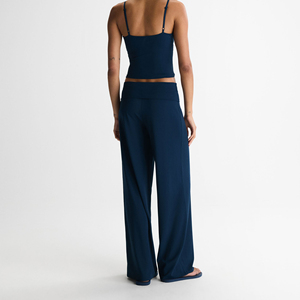 Pantalon de jogging en maille taille haute pour femme, coupe ample décontractée, en tissu doux et respirant de qualité supérieure - Product Image 3