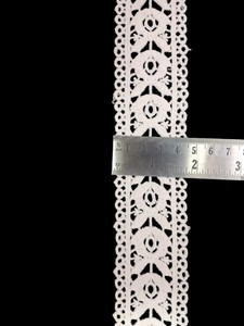 Ribete de encaje de algodón blanco al por mayor de fábrica, cinta de ganchillo floral vintage con ojales para costura, prendas de vestir y textiles para el hogar - Product Image 4