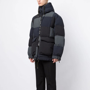 Chaqueta acolchada gruesa con capucha para hombre, ecológica, con bloques de color, cierre de cremallera, cortavientos, informal de invierno, ajuste holgado, relleno de poliéster - Product Image 1