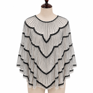 Blusa tipo poncho para mujer, de malla transparente con volantes en capas, negra con bordado en contraste, elegante, de corte holgado, para fiesta y noche, prenda de moda. - Product Image 2