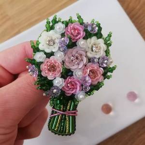 Broche Bordado a Mano Estilo Boutique MD HANDICRAFTS, Bordado con Cuentas de Alta Calidad, Unisex, para Bodas, Moda Vanguardista - Product Image 4
