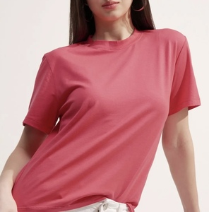 T-shirt femme en tissu premium, manches courtes, coupe slim, crop top pour adolescentes et femmes, haute qualité, basique mais au look élégant. - Product Image 6