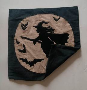 Funda de cojín cuadrada de lino con aplique de bruja de Halloween, diseño vintage bordado de luna y murciélago - Product Image 5