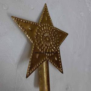 Adorno de árbol de Navidad en forma de estrella de metal, estilo elegante, hecho a mano, muy vendido, de la más alta calidad. - Product Image 2