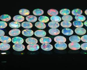 Ópalo AAA+++ de Corte Esmeralda Ovalado Facetado - Piedra de Ópalo Natural Suelta para Anillos, Colgantes y Joyería Personalizada al por Mayor - Product Image 4