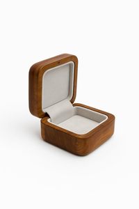 Caja de Joyería Multiusos de Madera de Teca - Elegante Organizador de Madera Natural para Todo Tipo de Joyas |   Duradero, Elegante - Product Image 3
