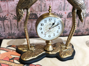 Elegante Reloj de Cuarzo de Latón con Diseño Único de Dos Grúas, Reloj Decorativo de Mesa, Reloj de Lujo para Decoración de Hogar, Oficina y Sala de Estar - Product Image 4