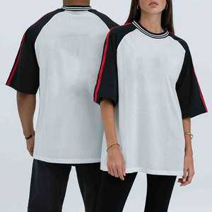 เสื้อยืดคอกลมผู้ชาย ผ้าโพลีเอสเตอร์/คอตตอน 180 กรัม ทรงปกติ แห้งเร็ว ระบายอากาศได้ดี ยืดหยุ่น เหมาะสำหรับเล่นกีฬา วิ่งออกกำลังกาย - Product Image 4