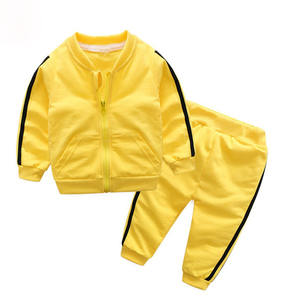 Conjunto de 2 Piezas de Chándales de Algodón Orgánico para Bebés Niños con OEM, Transpirables, de Alta Calidad, Personalizables con Estampado - Product Image 1