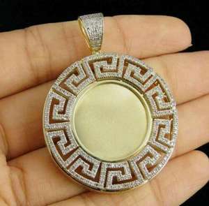 Colgante de Lujo Certificado VVS Moissanite Medallion Hip Hop Rapper Bling de Plata de Ley 925 Bañado en Oro para Hombre - Product Image 3