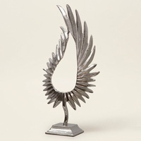 Sculpture de feuille en aluminium argenté vintage, statue de feuille tropicale en métal artisanale avec support pour la décoration de table à la maison, à l'hôtel ou au bureau