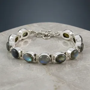 Pulsera de Labradorita de Plata de Ley 925, Joyería Hecha a Mano con Piedras Preciosas Naturales, Pulsera Elegante de Moda para Mujer para Uso Diario - Product Image 3