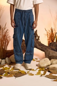 Jeans en denim de qualité supérieure, finition premium, tissu en coton importé, coton peigné brossé, écologique, déchiré, poids moyen - Product Image 1