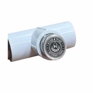 Kit de lavage de panneaux solaires Hydroplus International, ensemble de 3 pulvérisateurs uniformes SS304 avec pince galvanisée et raccord en PVC en T - Product Image 2