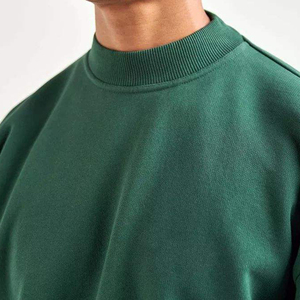 Sweat-shirt d'entraînement pour homme, idéal pour la salle de sport, le jogging, les activités de plein air et les tenues décontractées. - Product Image 6