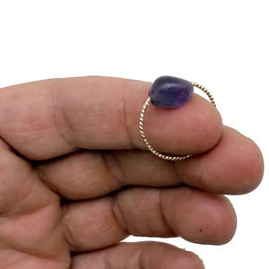 แหวนลวดพันประดับโกเมนแดงทำมือ - แหวนทองปรับขนาดได้ประดับพลอยธรรมชาติ - ของขวัญเครื่องประดับประจำเดือนมกราคม - Product Image 2