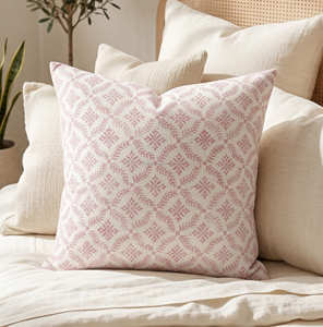 Housse de coussin décorative imprimée à la main, motif floral, style campagne française, décoration intérieure, 18 × 18 pouces - Product Image 5