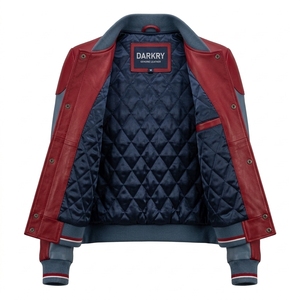 Chaqueta Bomber Varsity de Cuero Genuino para Mujer, Color Rojo Ladrillo y Azul Pizarra, con Bolsillos con Cremallera Personalizados y Ribetes a Rayas, Proveedor de Fábrica OEM - Product Image 5