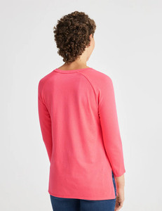 T-shirts en jersey à perles, coupe ajustée, en coton/fibre de bambou, épaules dénudées, ouverture latérale à boutons-pression, manches courtes, vêtements adaptatifs pour femme - Product Image 4