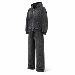 Conjunto Deportivo de Dos Piezas para Mujer, Sudadera con Capucha y Pantalones Jogger, Color Negro Lavado, 100% Algodón, Detalle de Pedrería, Marca White Bird Express - Product Image 3