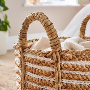 Cesta de Jacinto de Agua y Corteza de Plátano con Rayas Blancas, Cesta de Almacenamiento Hecha a Mano, Venta al por Mayor, Ecológica, Hecha en Vietnam - Product Image 5