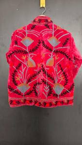 Veste élégante en velours matelassé et tricoté respirant pour femmes, style bohème, design artisanal polyvalent, chic décontracté sans effort - Product Image 4