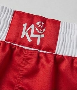 Shorts d'arts martiaux KLTW INT'L K4 rouge unisexe en polyester/coton respirant, coupe ample pour adulte, logo frontal imprimé par sublimation. - Product Image 6