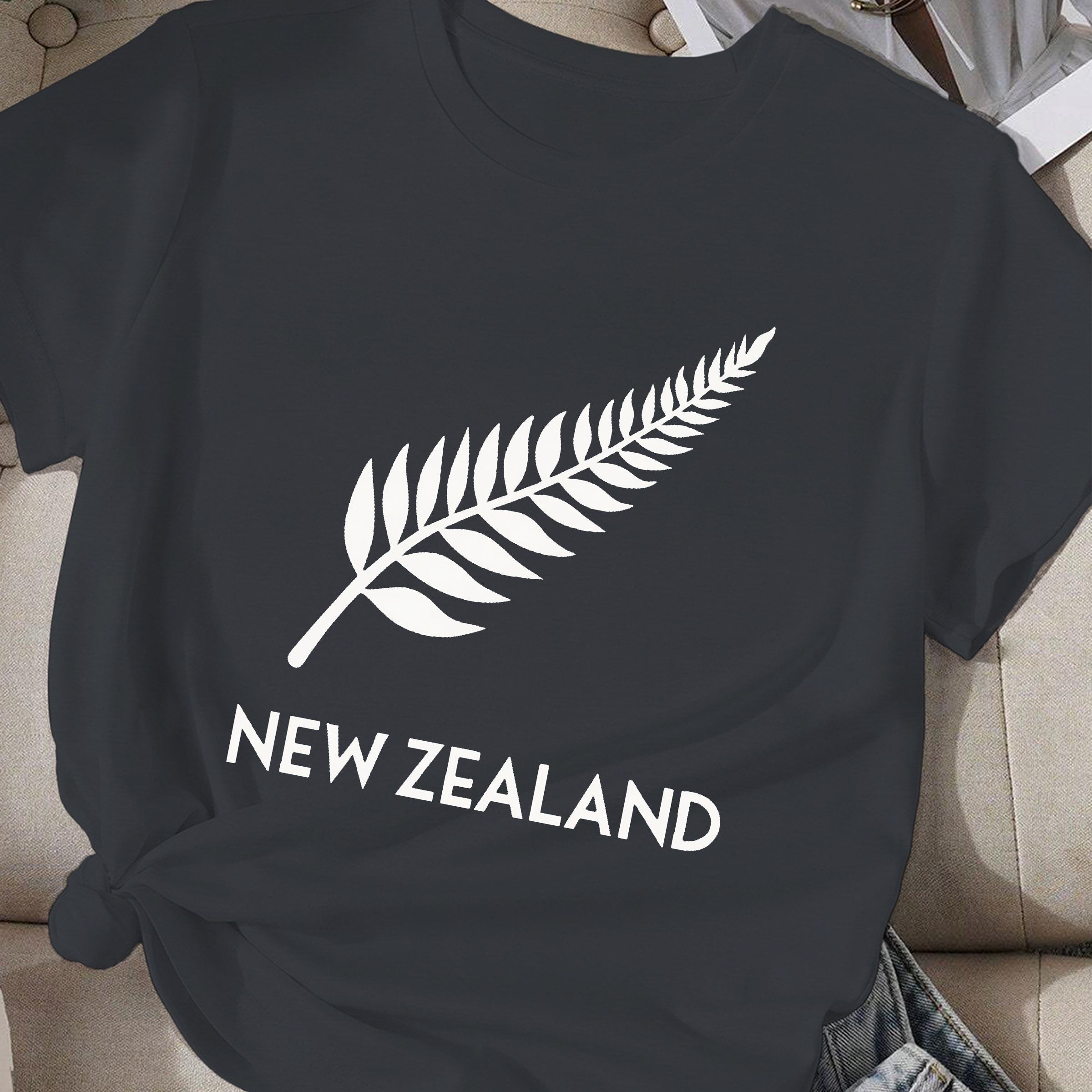 สีเทาเข้ม