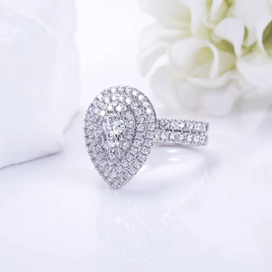 Anillo de compromiso de lujo en oferta, diseño de moda, anillo de oro sólido de 18 quilates, anillo de boda con diamante de laboratorio. - Product Image 5