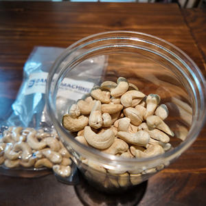 Nueces de Anacardo Blancas Orgánicas Frescas de Vietnam de Alta Calidad W240, Envasadas al Vacío, Granos Naturales, Certificación USDA Halal, Compradores Mayoristas - Product Image 3