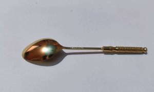 High Quality Golden Metal Food Safe <b>Small</b> Spoon for Kids Unisex Design Length 11 cm Made in India - Product Image 4