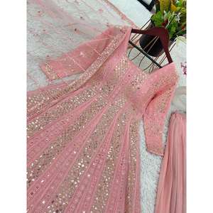 ชุดทำงานประดับเลื่อมสีชมพูอ่อนแบบดั้งเดิมผ้าจอร์เจีย - Product Image 2