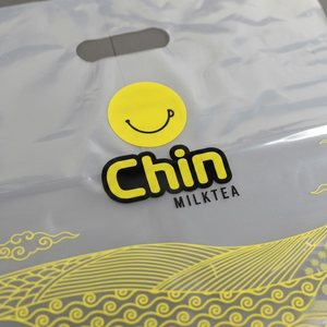 Bolsa de Compras Diseñada con Material Resistente, Asas Cómodas y Capacidad Confiable para Uso Diario - Product Image 5