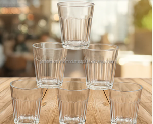 Ensemble de verres à thé indiens avec couvercles au crochet - Product Image 2