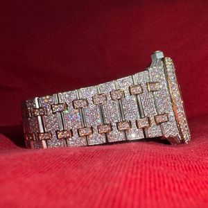 Montre à quartz pour homme, cadran en cristal, acier inoxydable, sertie de moissanite, livraison directe d'usine, expédition mondiale USA, Royaume-Uni - Product Image 1