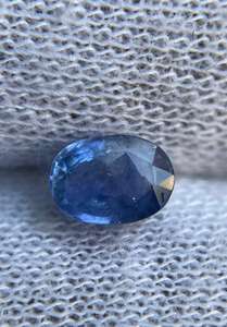 Zafiro azul natural de 0.85 quilates, zafiro azul ovalado de las minas de Ceilán, zafiro azul de Sri Lanka. - Product Image 2