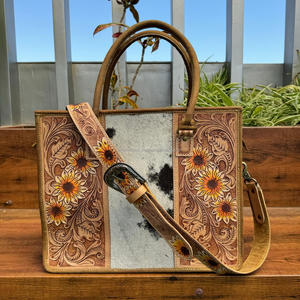 Sac fourre-tout en cuir de vachette véritable de haute qualité repoussé à la main en cuir de tournesol sac de transport dissimulé sac de bureau en cuir de sculpture occidentale - Product Image 3